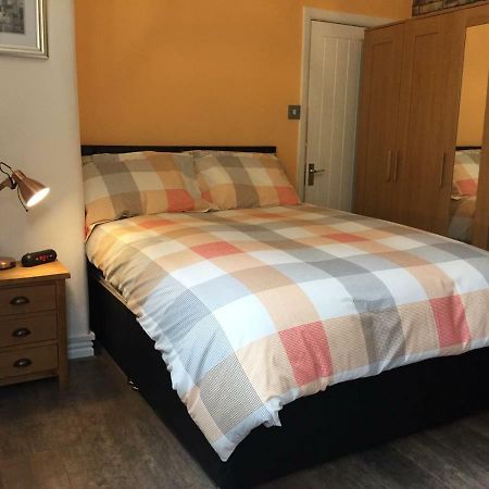 פרסטון Cosy Apartment In Private Courtyard מראה חיצוני תמונה